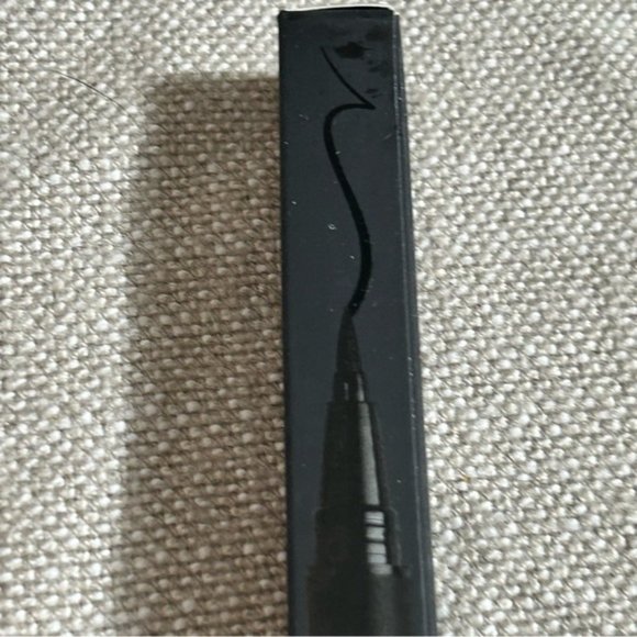 Sigma Beauty Liquid Pen Eyeliner- Wicked (Black)- NIB - Picture 5 of 7